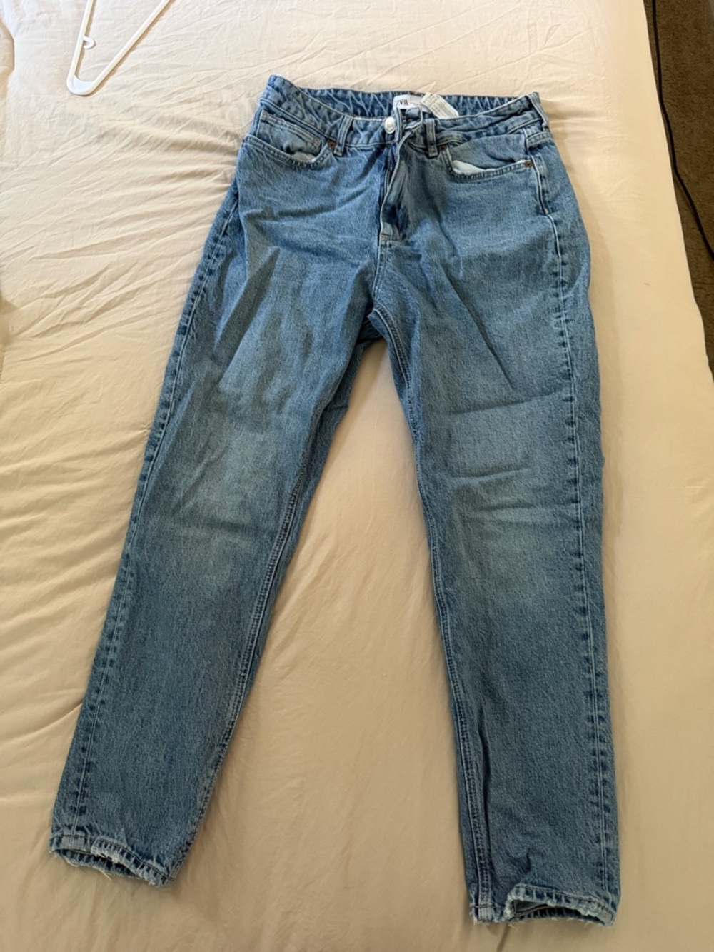 Zara Women's Light Blue Relaxed Straight Jeans